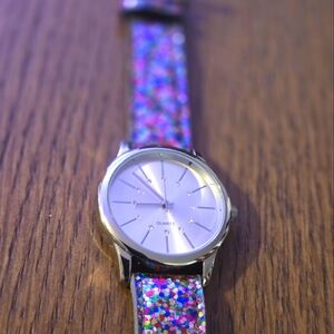Signature Collection Glittery Wrist Watch